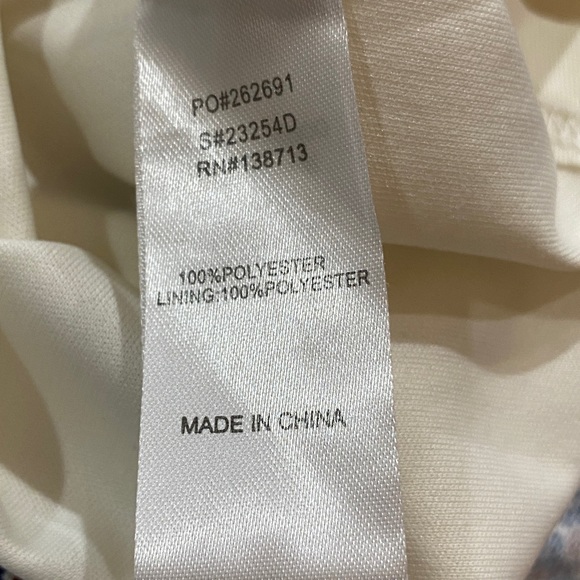 Do & Rae halter top open back tie back printed dress. - Picture 8 of 8